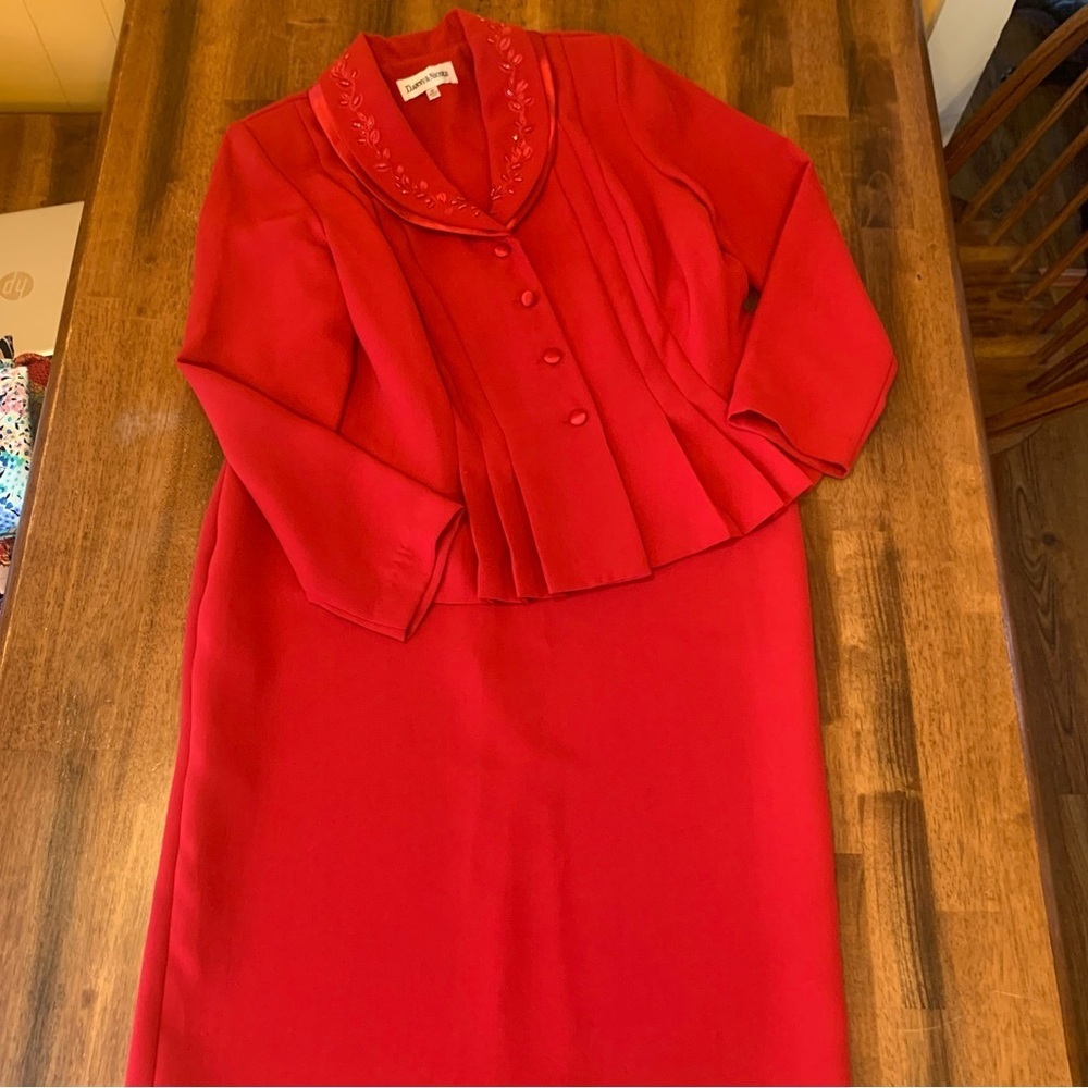 Danny & Nicole Dress Suit 16P Red 2 piece Long Sleeve Jacket Elastic Waist Skirt